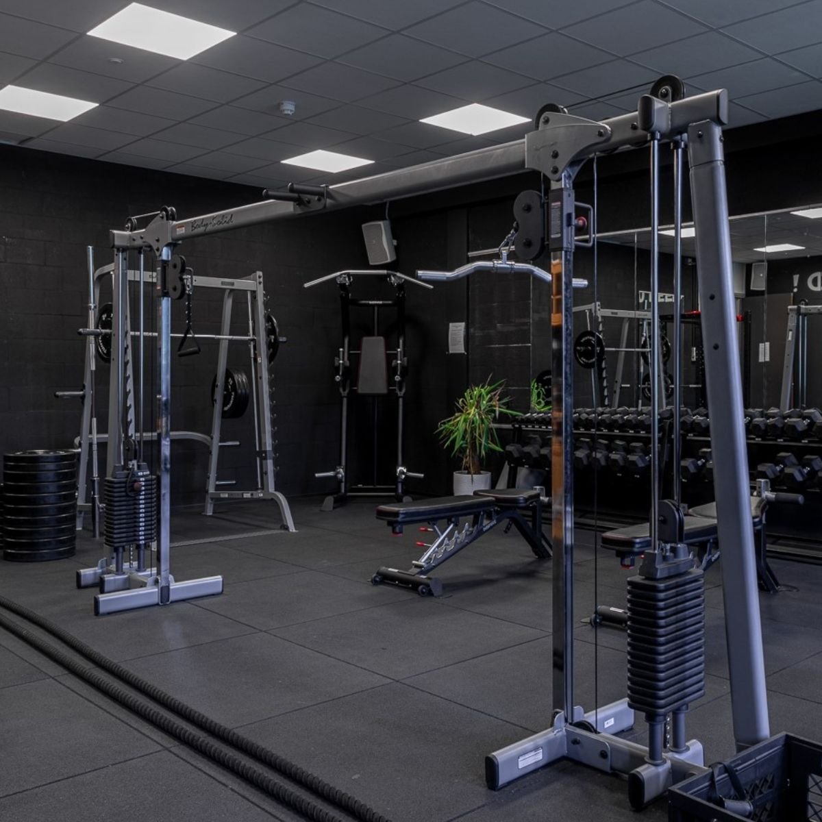 20mm SBR rubber gym floor tile Ireland